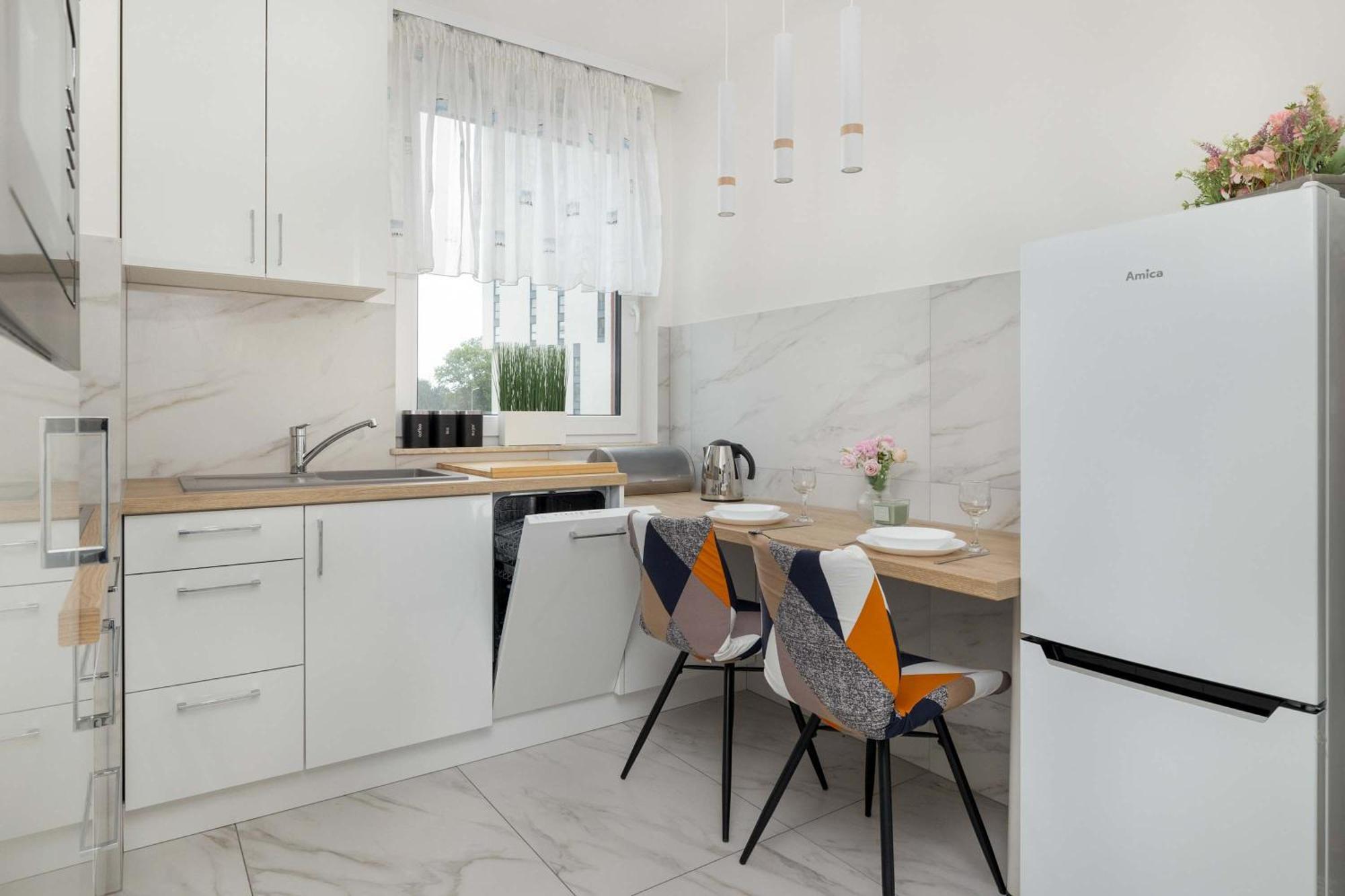 Cozy Apartments Laszkiewicza With Parking By Noclegi Renters Краків Екстер'єр фото