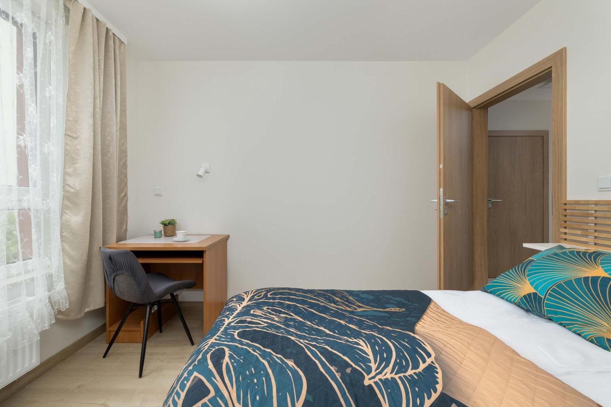 Cozy Apartments Laszkiewicza With Parking By Noclegi Renters Краків Екстер'єр фото